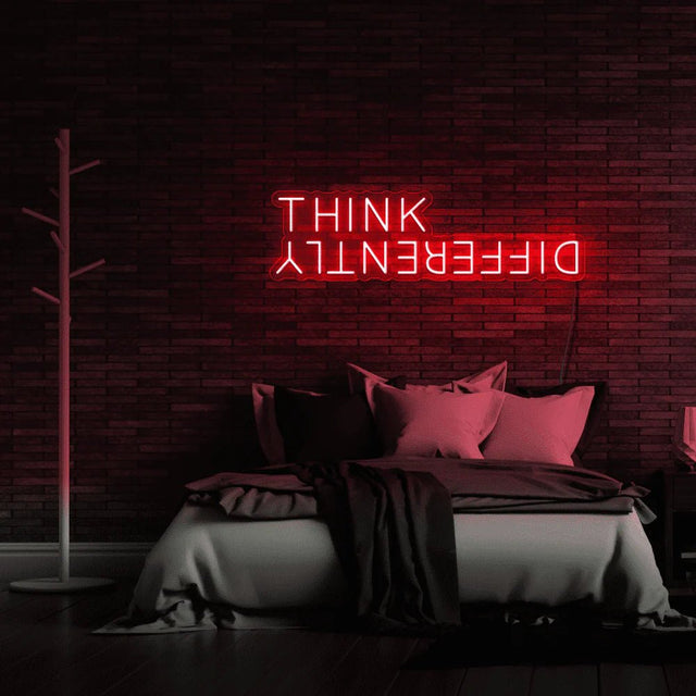 שלט ניאון Think Differently - DecorYarok